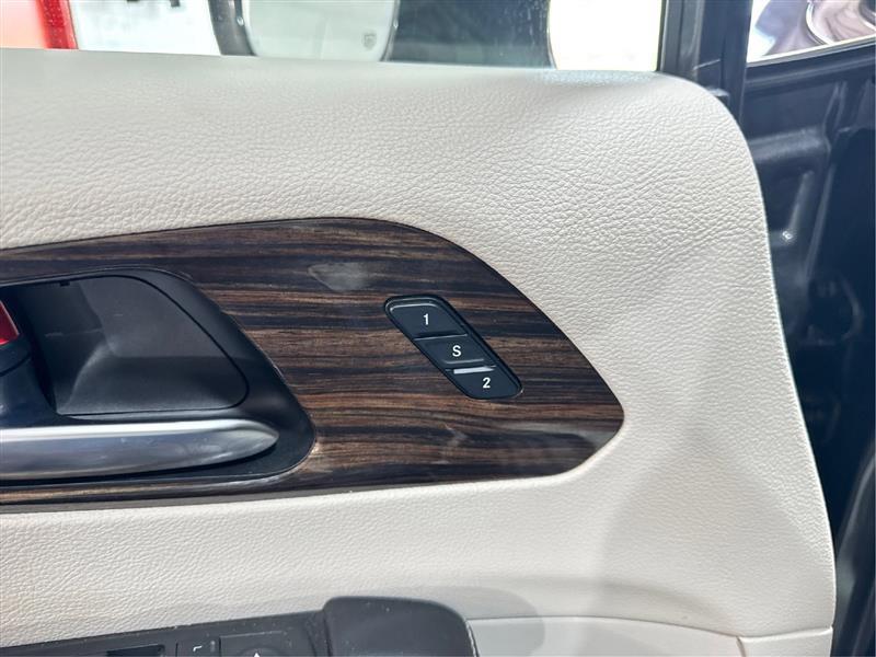 Chrysler Pacifica Hybrid Limited 2022