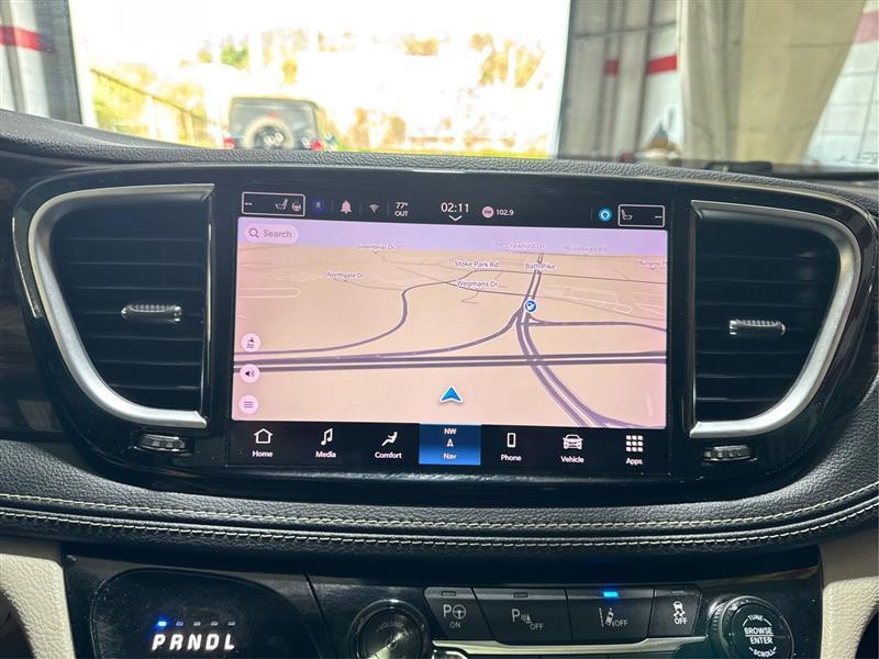 Chrysler Pacifica Hybrid Limited 2022