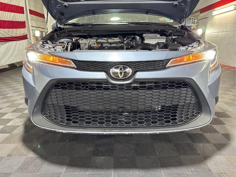 Toyota Corolla LE 2022