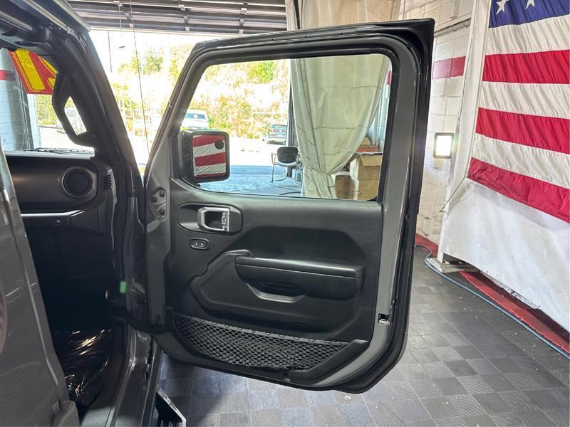 Jeep Wrangler Unlimited Sport 2021