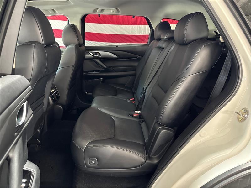 Mazda CX-9 Touring AWD 2021
