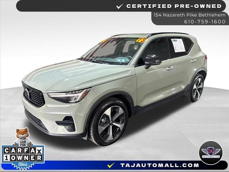 2024 Volvo XC40 B5 Core AWD