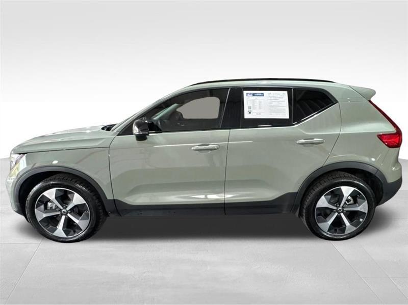 Volvo XC40 B5 Core AWD 2024