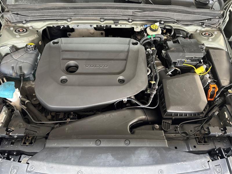 Volvo XC40 B5 Core AWD 2024