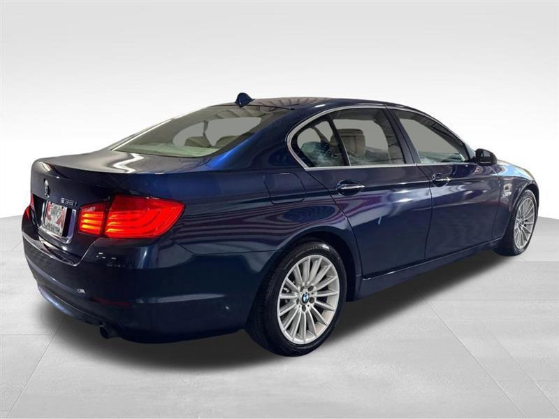 BMW 5-Series 535i 2013