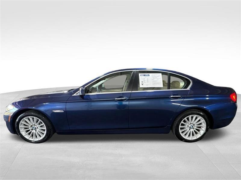 BMW 5-Series 535i 2013