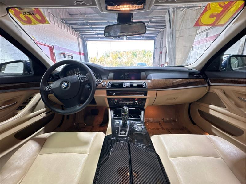 BMW 5-Series 535i 2013