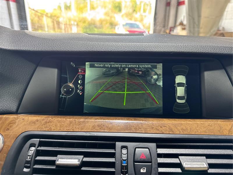 BMW 5-Series 535i 2013