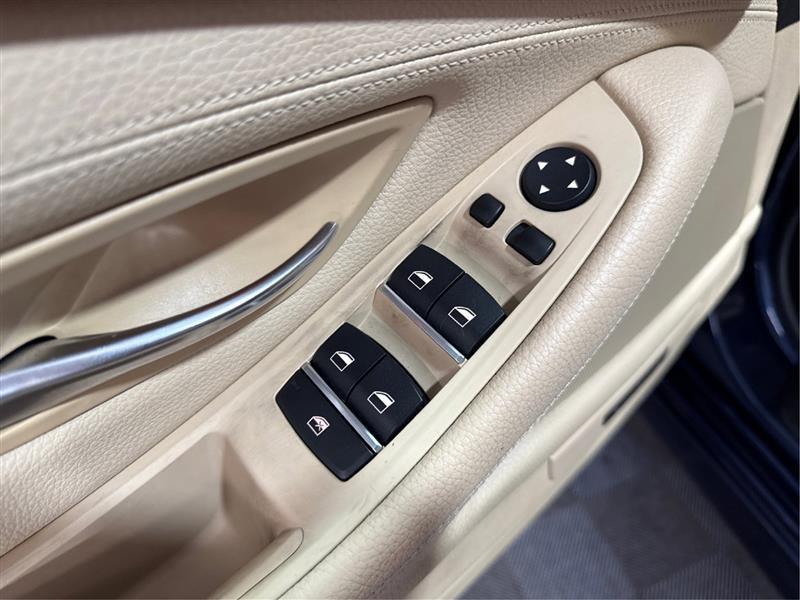 BMW 5-Series 535i 2013