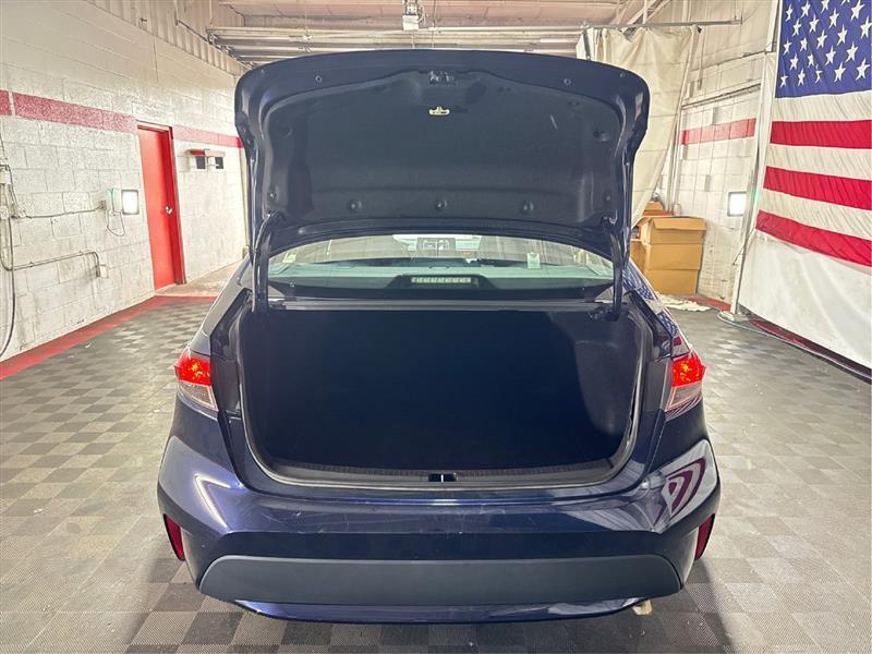 Toyota Corolla LE 2022