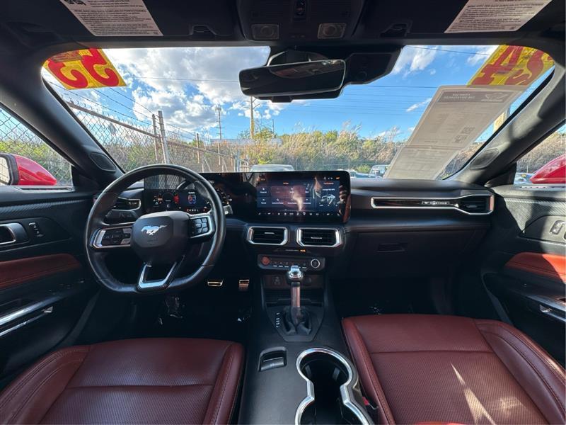 Ford Mustang photo 24