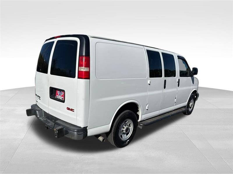 GMC Savana G2500 Cargo 2015
