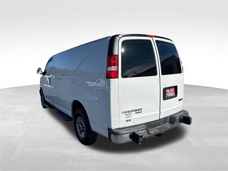 GMC Savana G2500 Cargo 2015