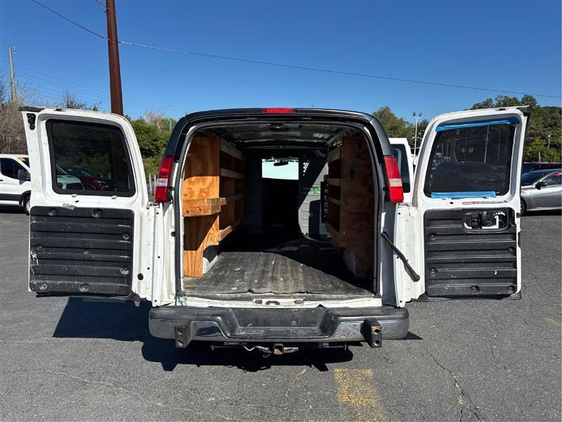 GMC Savana G2500 Cargo 2015