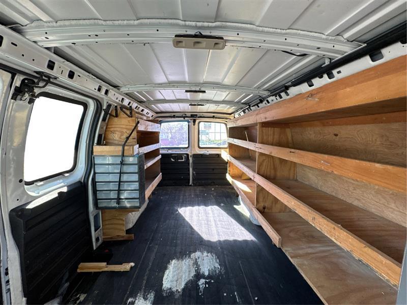 GMC Savana G2500 Cargo 2015
