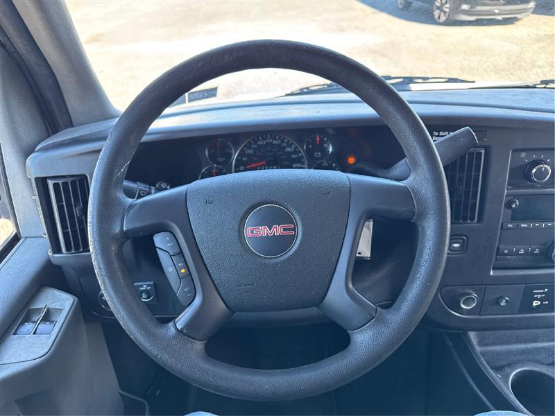 GMC Savana G2500 Cargo 2015
