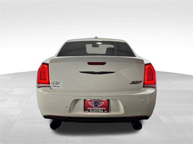 Chrysler 300 S V8 2022