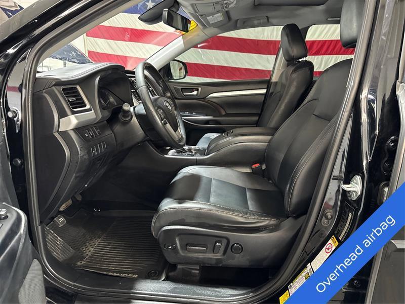 Toyota Highlander XLE AWD V6 2019