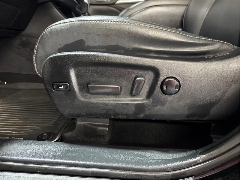 Toyota Highlander XLE AWD V6 2019