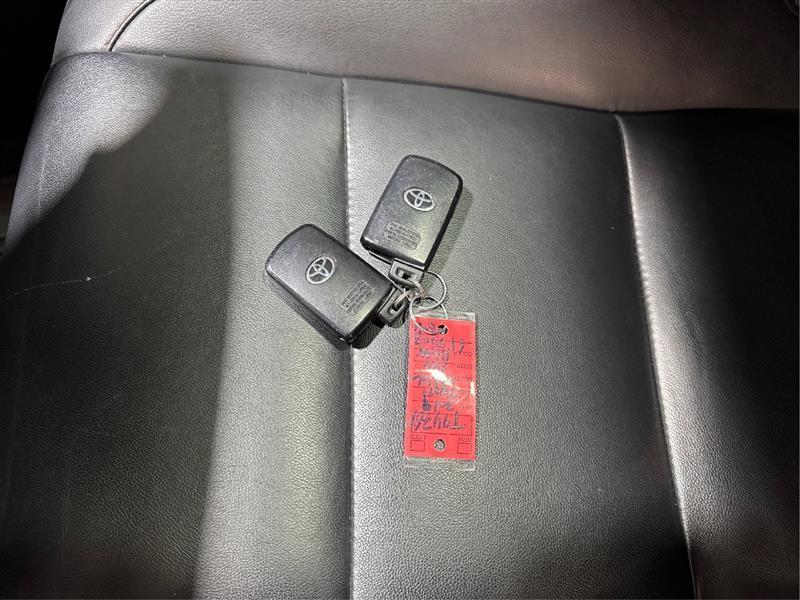 Toyota Highlander XLE AWD V6 2019