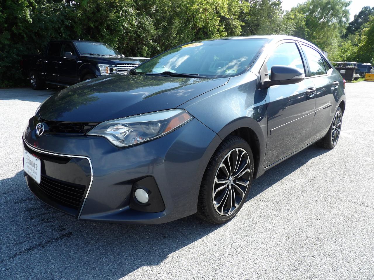 Toyota Corolla 4dr Sdn CVT S w/Special Edition Pkg (Natl) 2016