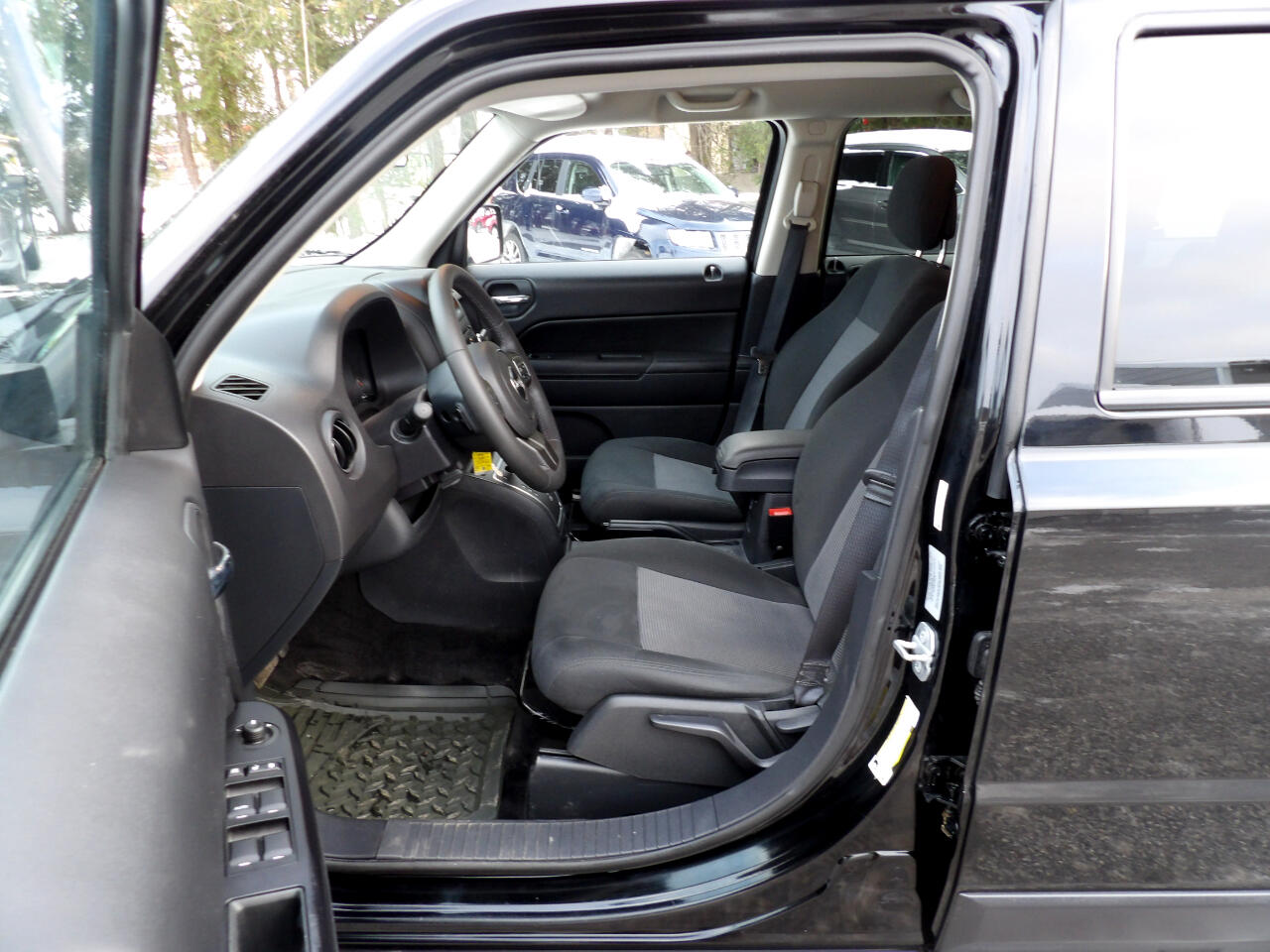 Jeep Patriot 4WD 4dr Latitude 2015