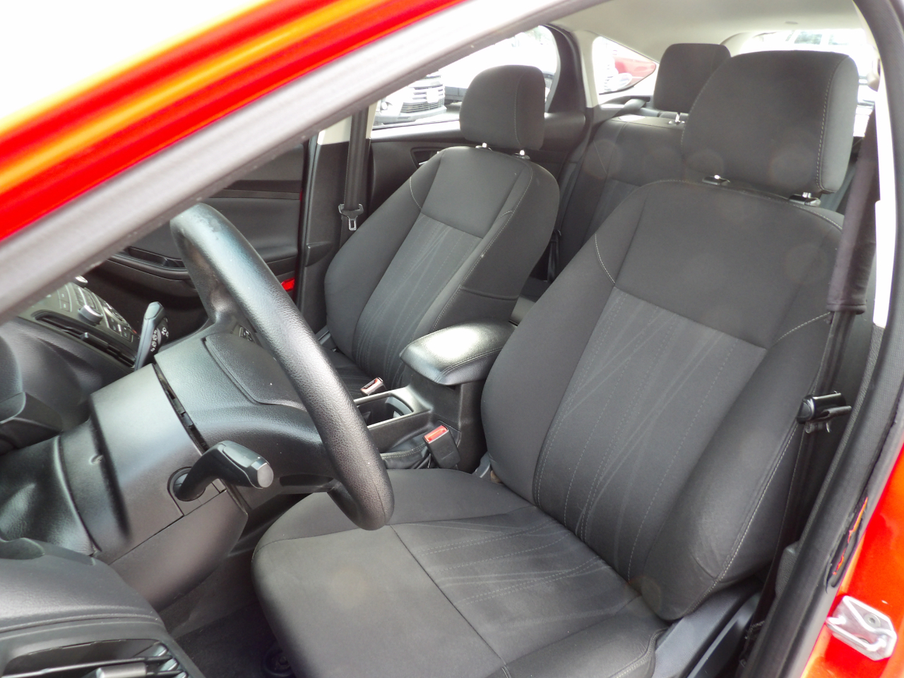 Ford Focus 5dr HB SE 2016