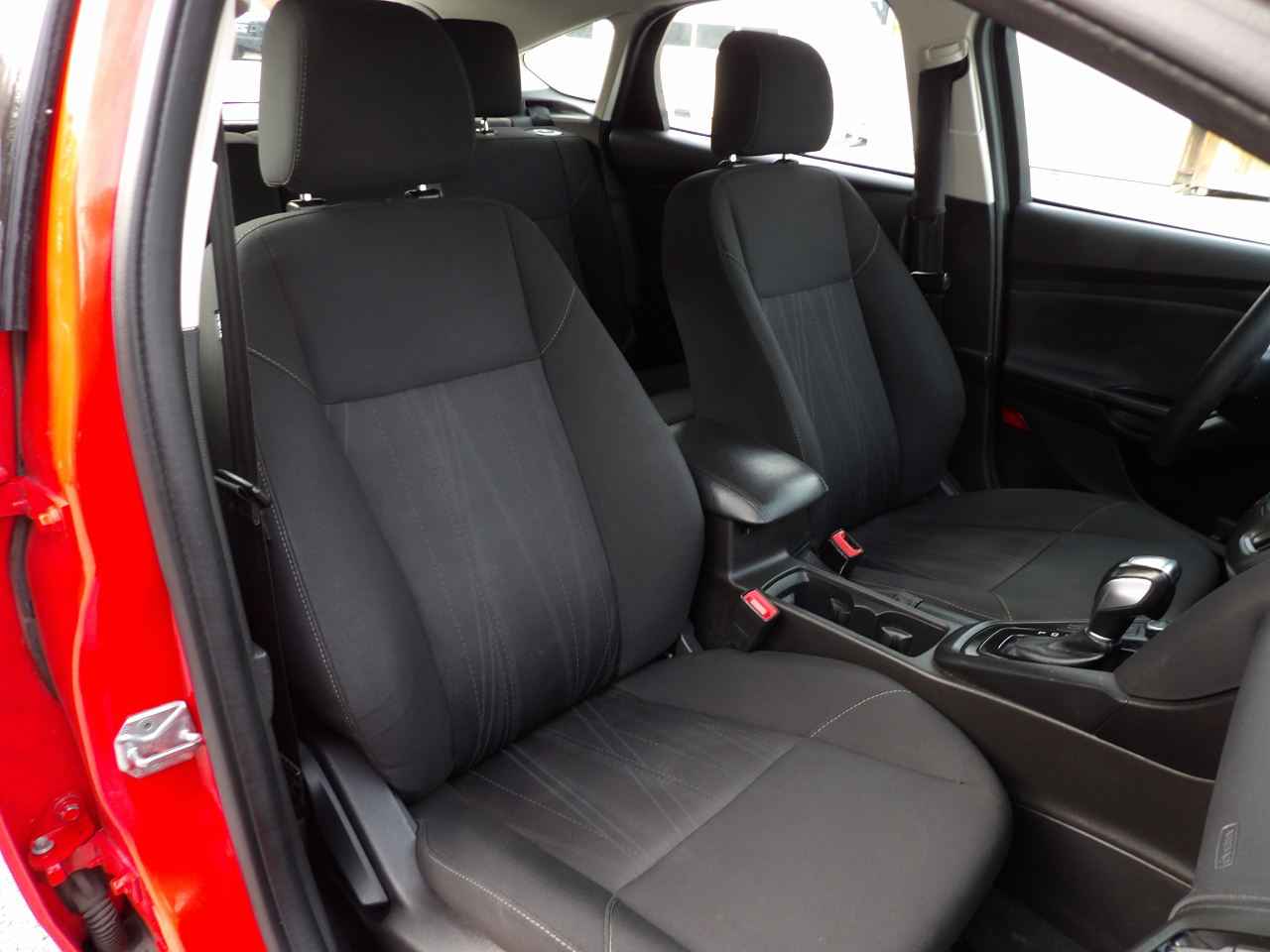 Ford Focus 5dr HB SE 2016