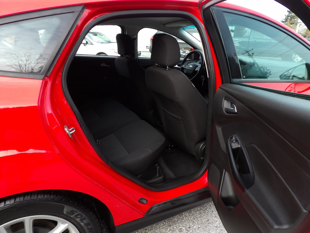 Ford Focus 5dr HB SE 2016