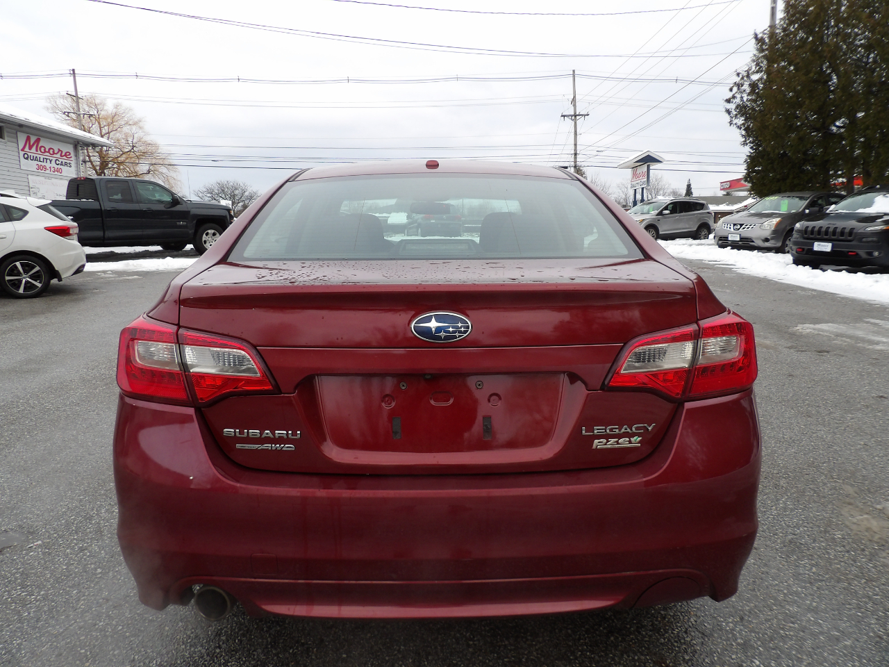 Subaru Legacy 4dr Sdn 2.5i Premium PZEV 2015