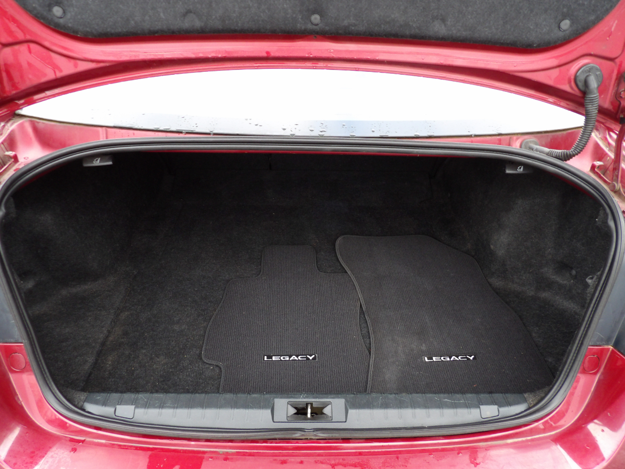 Subaru Legacy 4dr Sdn 2.5i Premium PZEV 2015