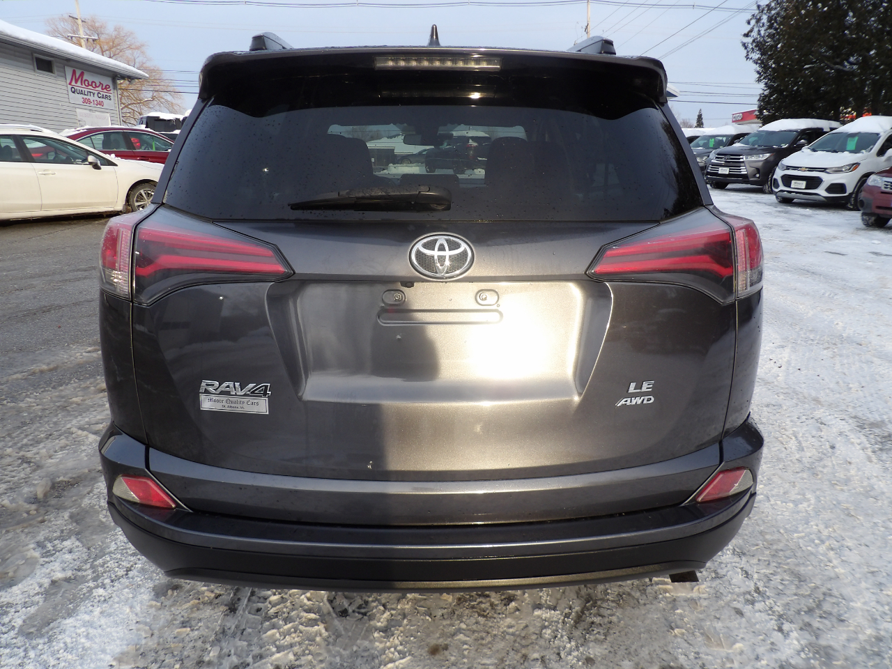 Toyota RAV4 LE AWD (Natl) 2017