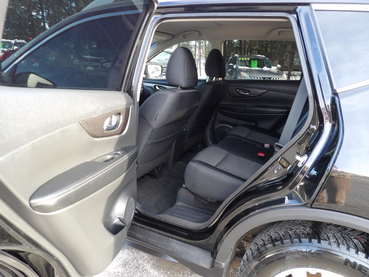 Nissan Rogue FWD S 2019