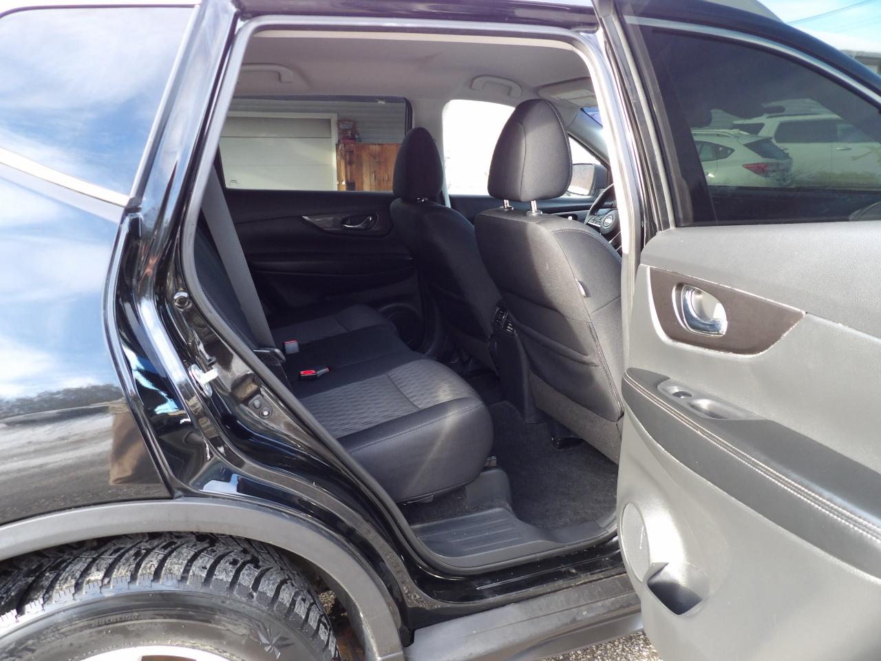 Nissan Rogue FWD S 2019