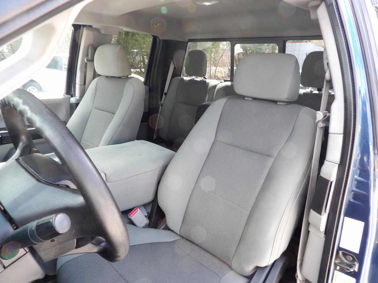 Ford F-150 4WD SuperCab 145" Lariat 2016