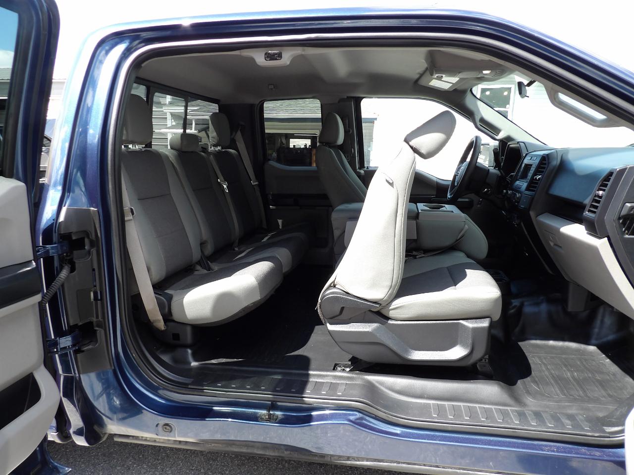 Ford F-150 4WD SuperCab 145" Lariat 2016