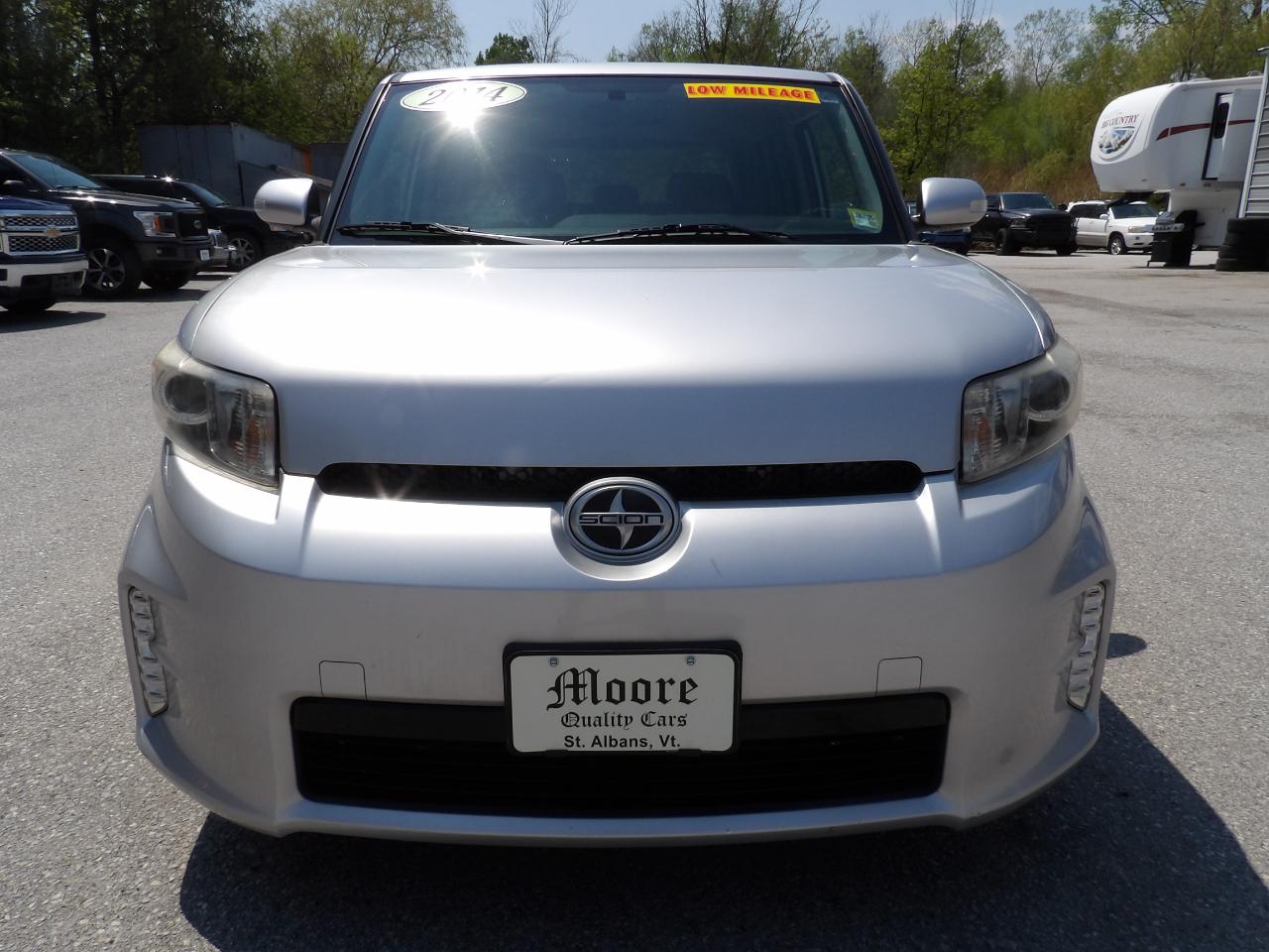 Scion xB 5dr Wgn Man (Natl) 2014