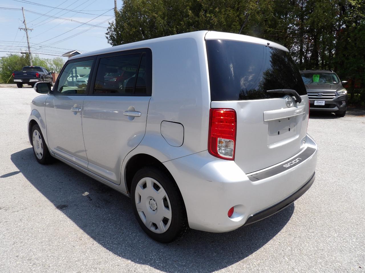 Scion xB 5dr Wgn Man (Natl) 2014