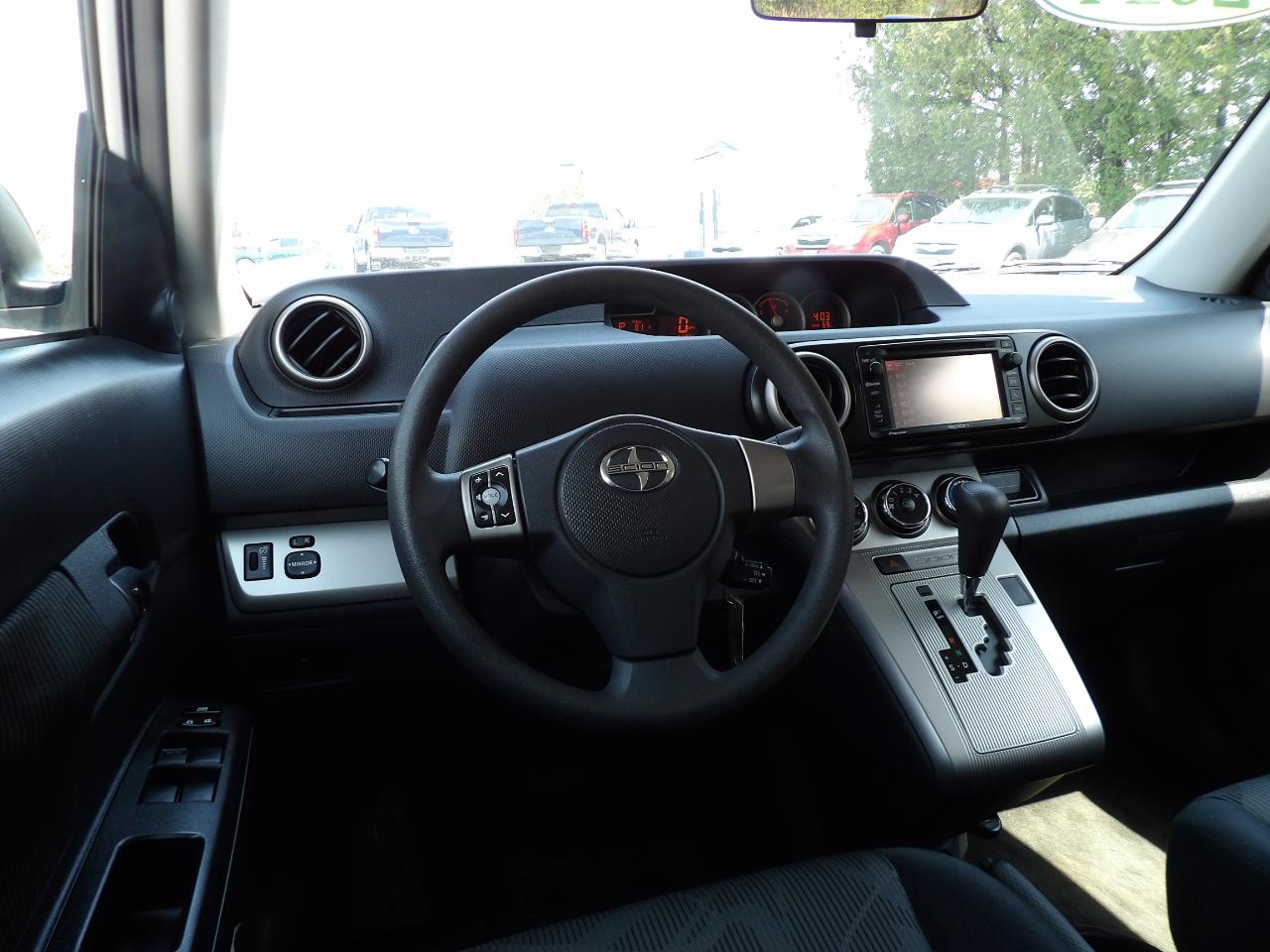 Scion xB 5dr Wgn Man (Natl) 2014