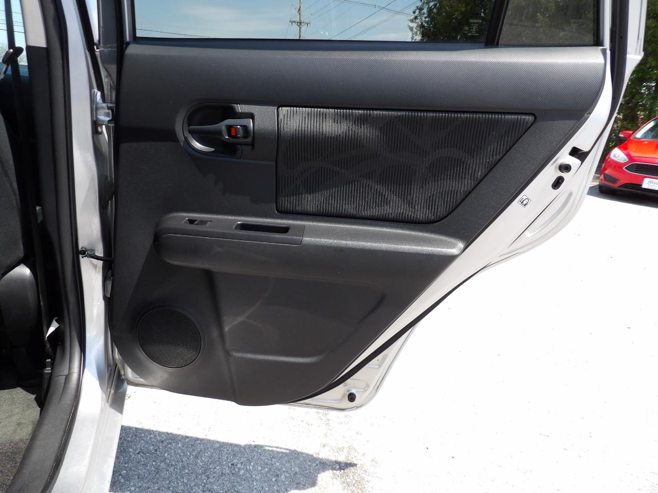 Scion xB 5dr Wgn Man (Natl) 2014