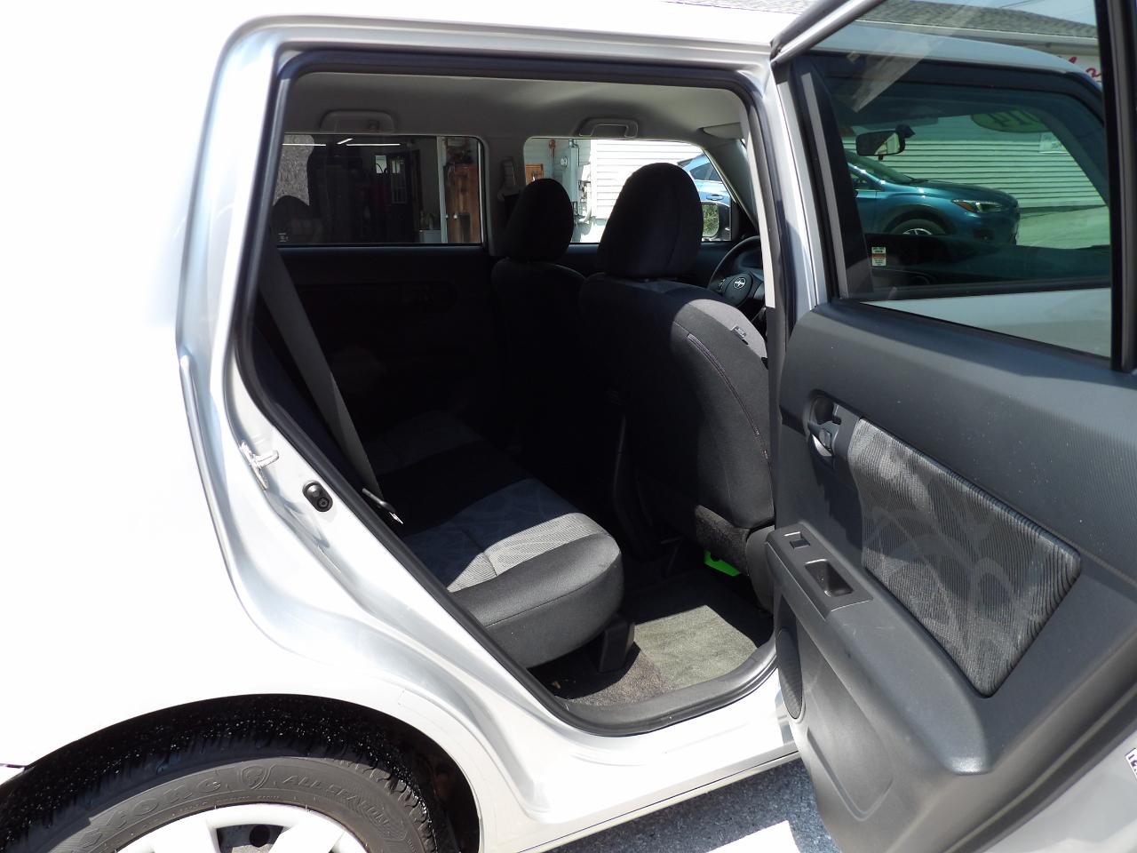 Scion xB 5dr Wgn Man (Natl) 2014