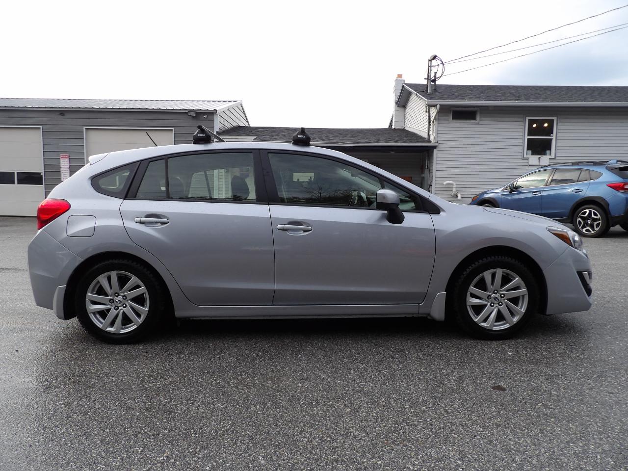 Subaru Impreza Wagon 5dr CVT 2.0i Premium 2016