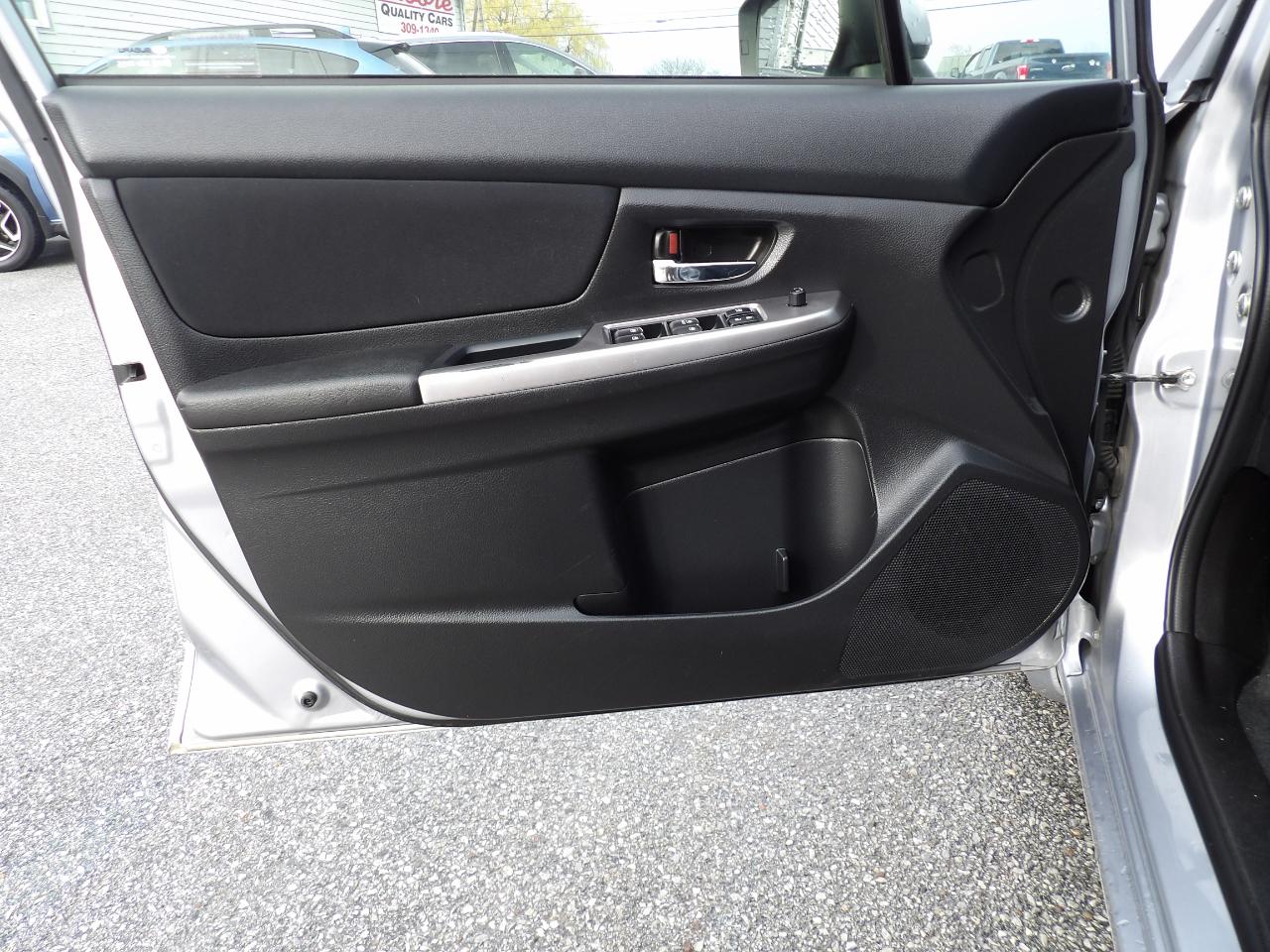 Subaru Impreza Wagon 5dr CVT 2.0i Premium 2016