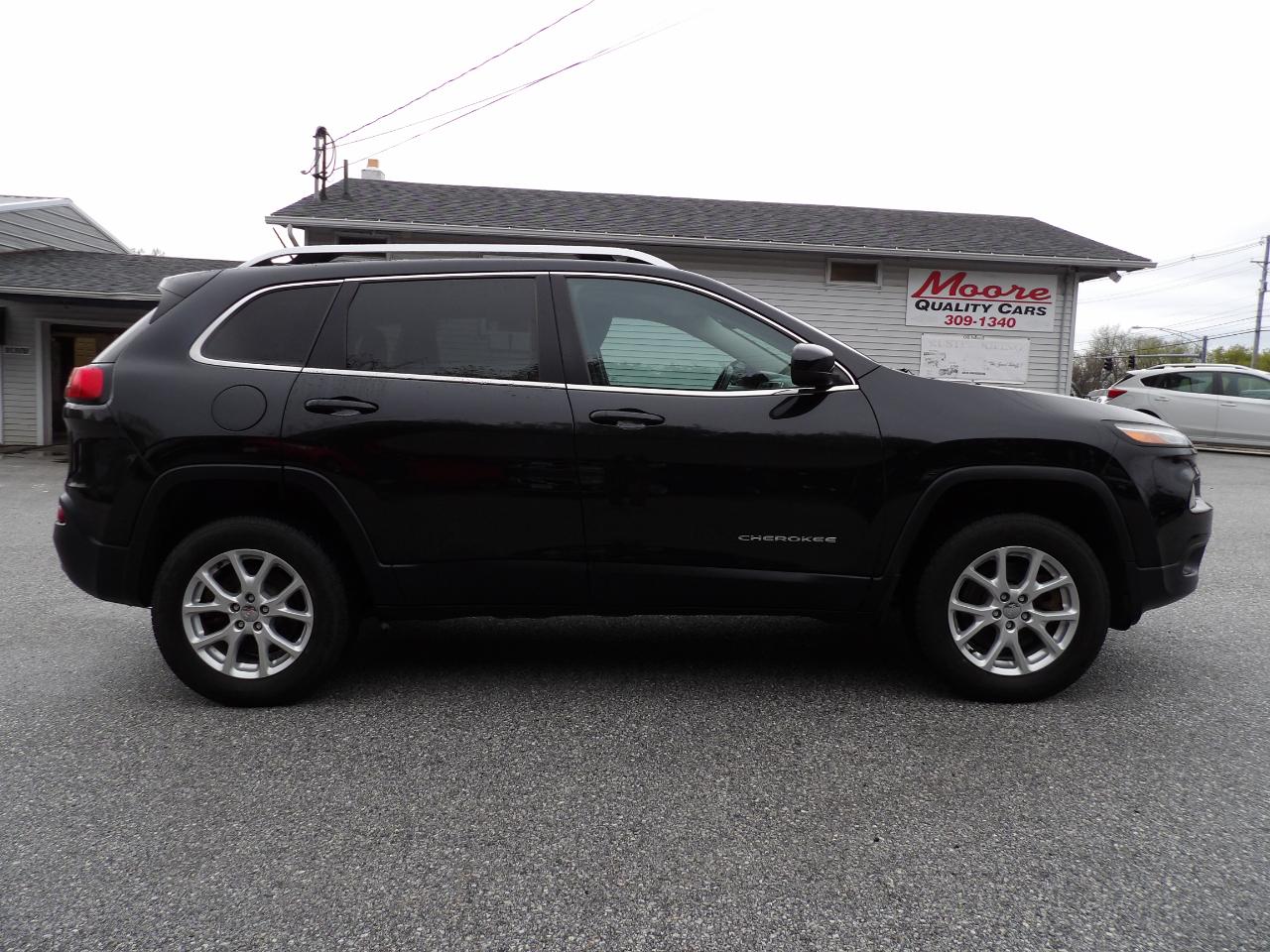 Jeep Cherokee 4WD 4dr Latitude 2015