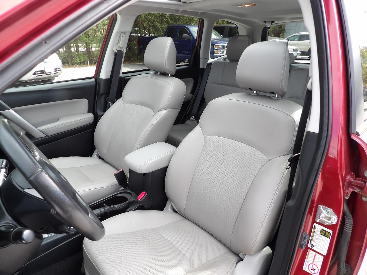 Subaru Forester 4dr CVT 2.5i Limited PZEV 2016