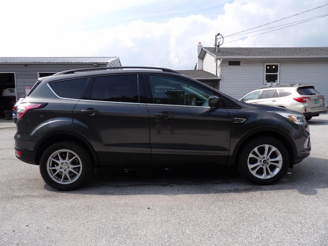 Ford Escape SE 4WD 2017