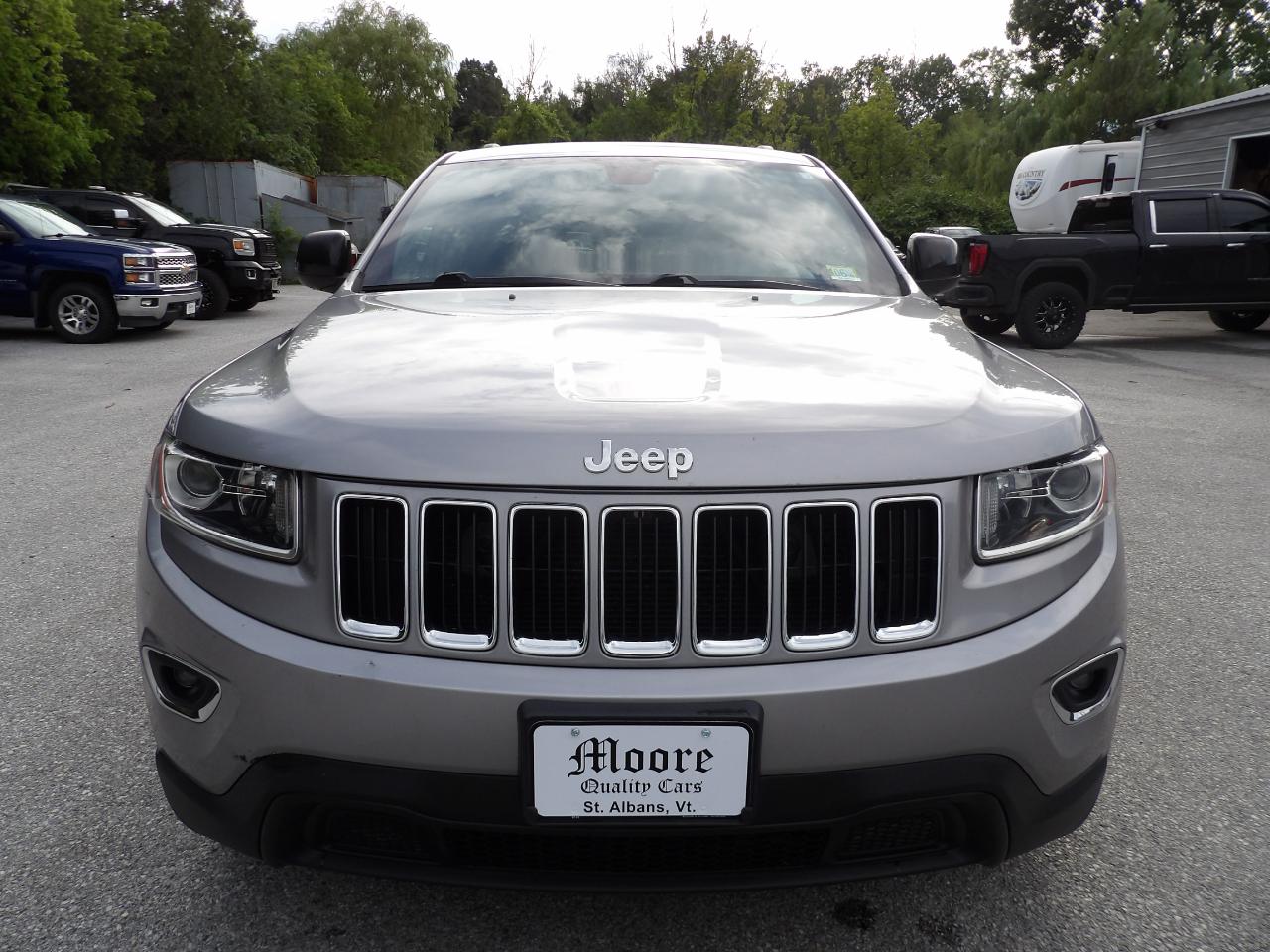Jeep Grand Cherokee 4WD 4dr Laredo 2015