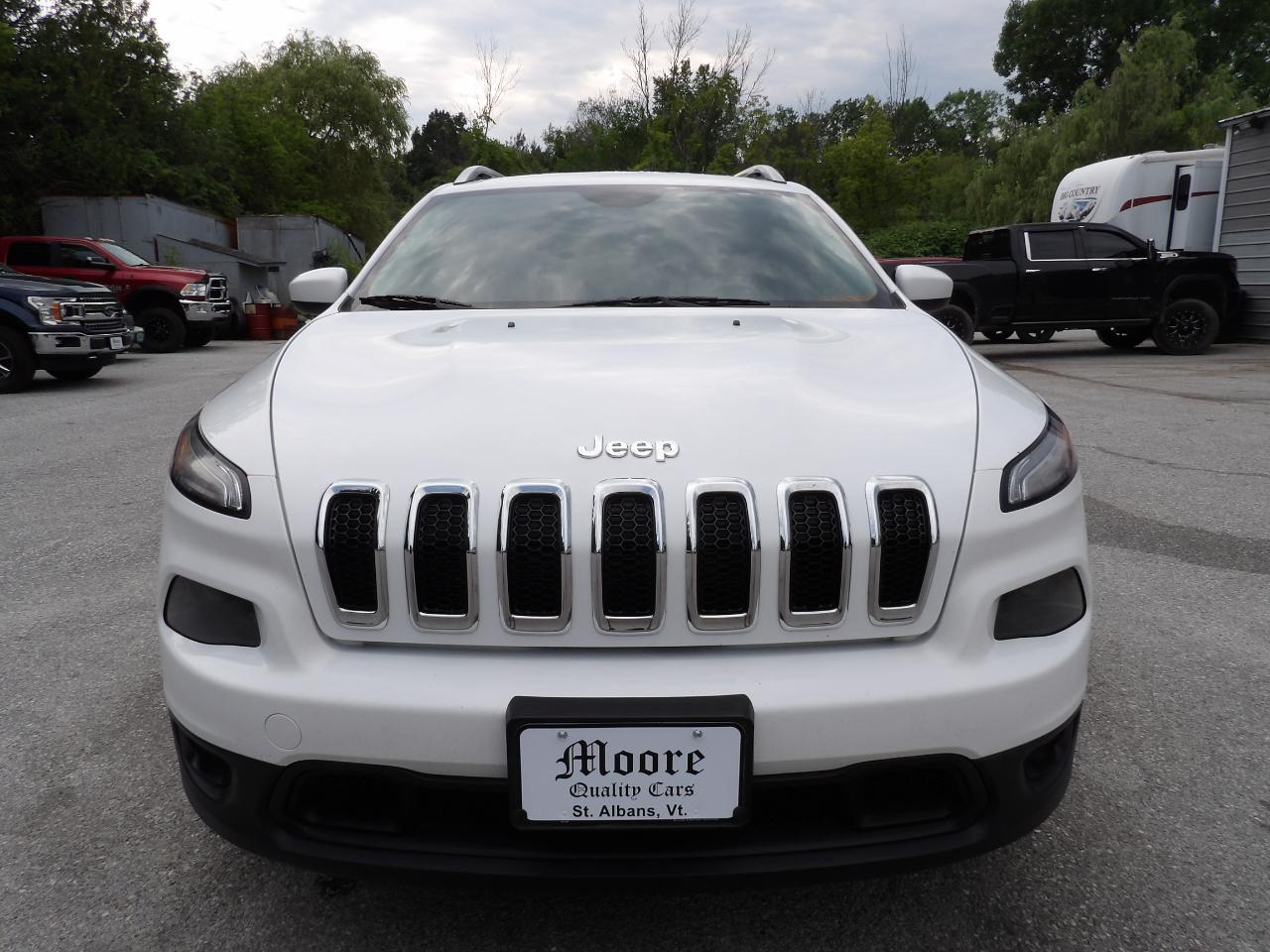 Jeep Cherokee 4WD 4dr Latitude 2015