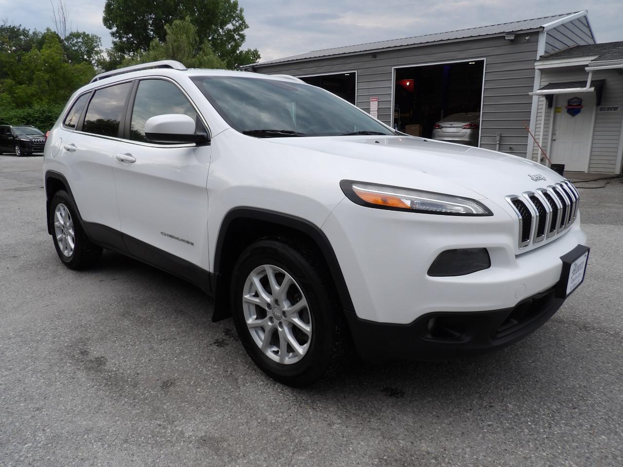 Jeep Cherokee 4WD 4dr Latitude 2015
