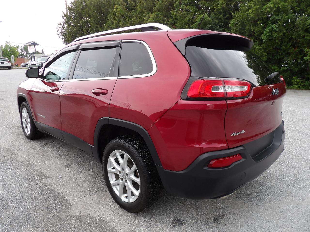 Jeep Cherokee 4WD 4dr Latitude 2015